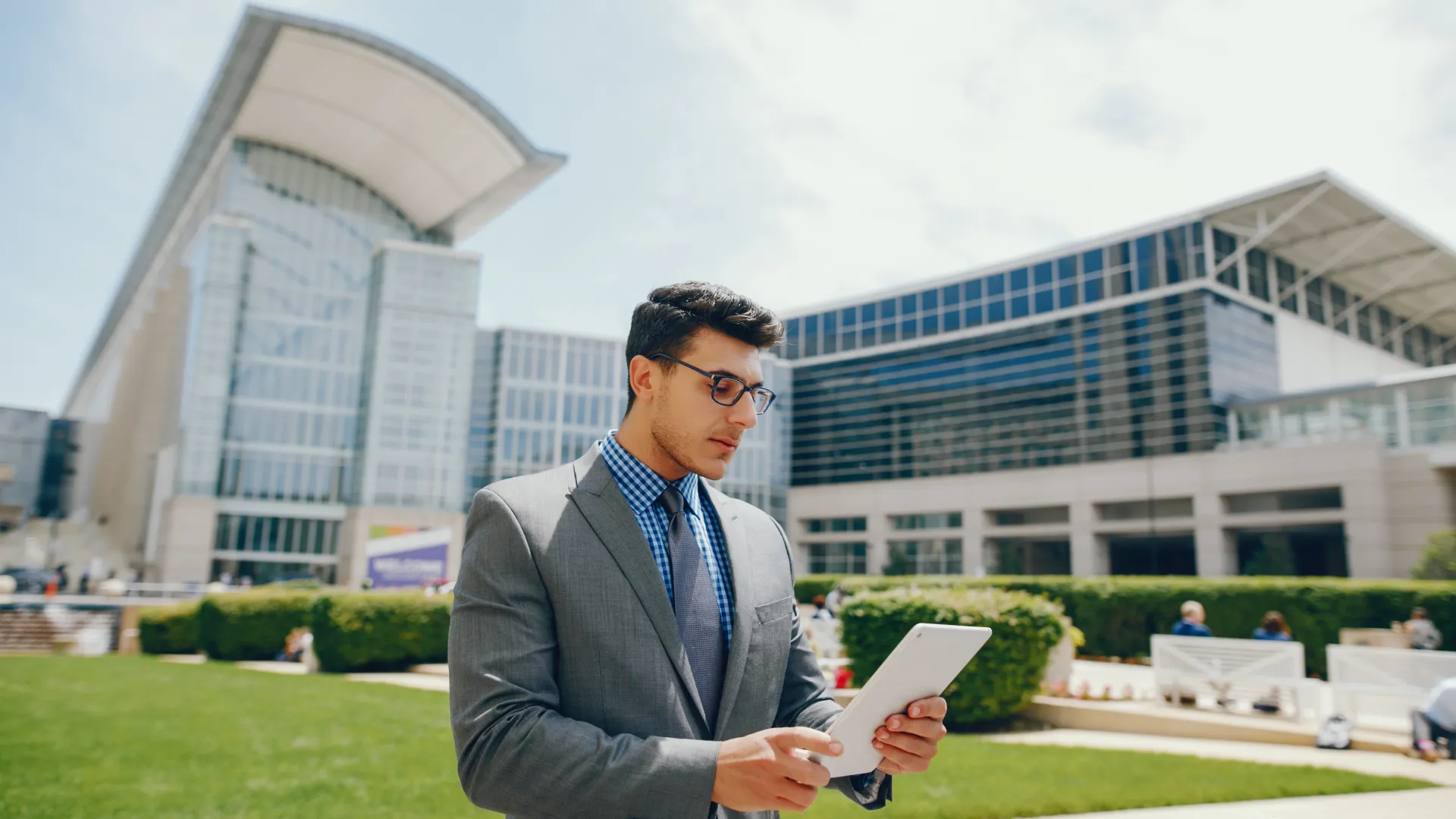 Don’t Hire an Architect Until You Read This Shortlist Playbook