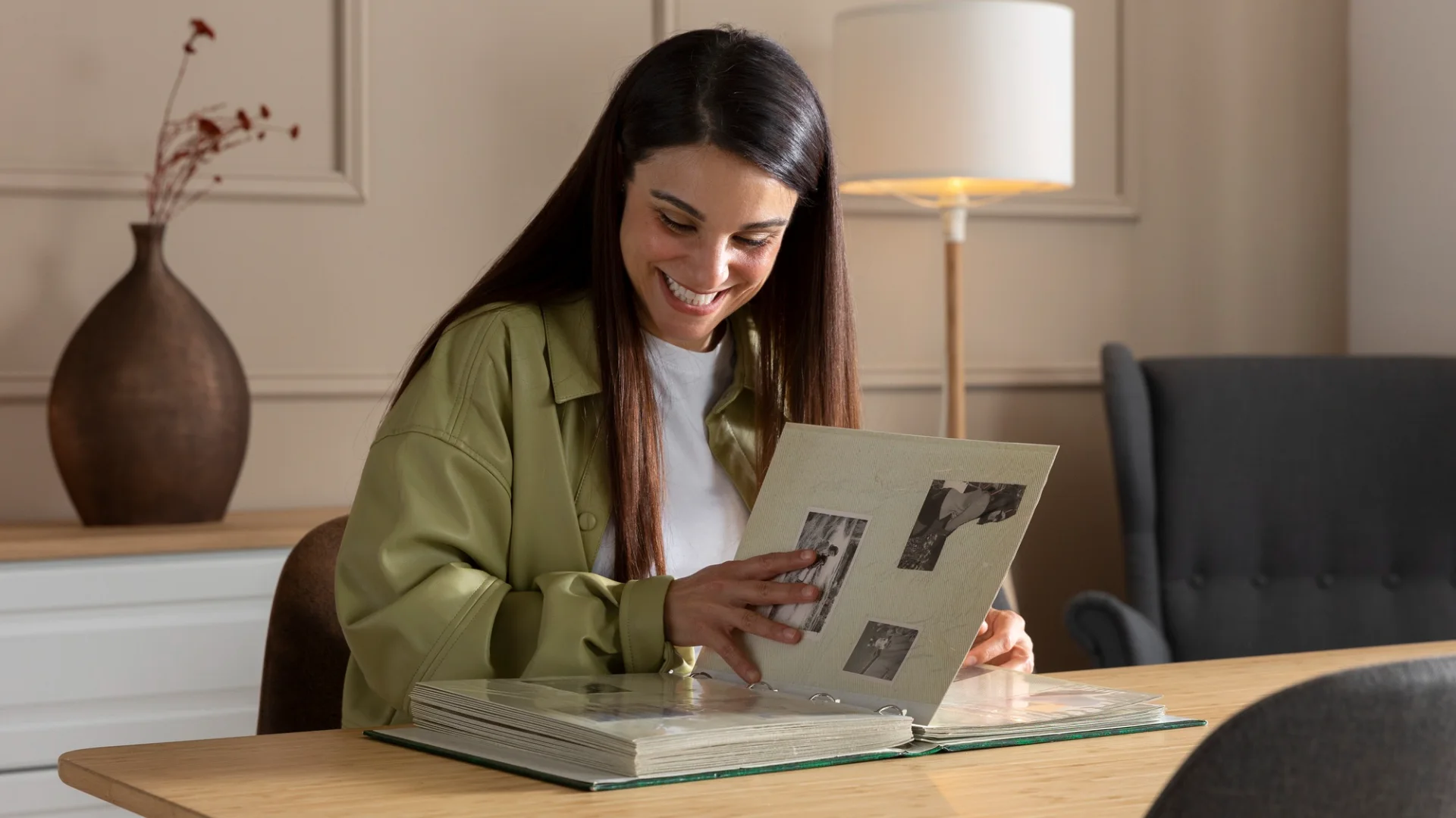 From Blank Canvas to Binge-Worthy: How to Build a High-Traffic Interior Design Blog from Scratch